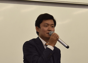 小林 亮介