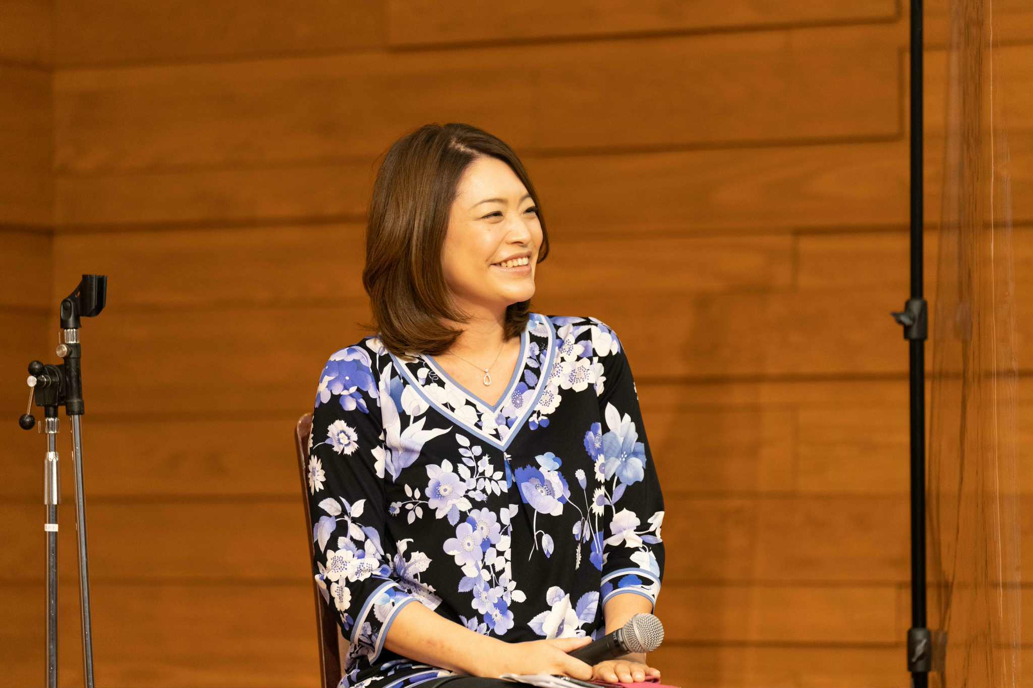 須賀千鶴